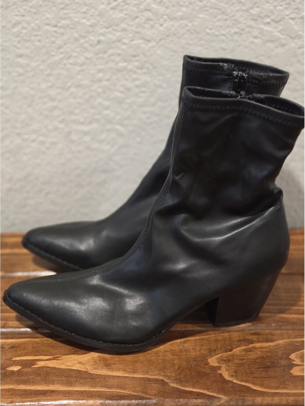 Coconuts by Matisse Kyra Ankle Boot Side Zip Womens Size 7.5 Black